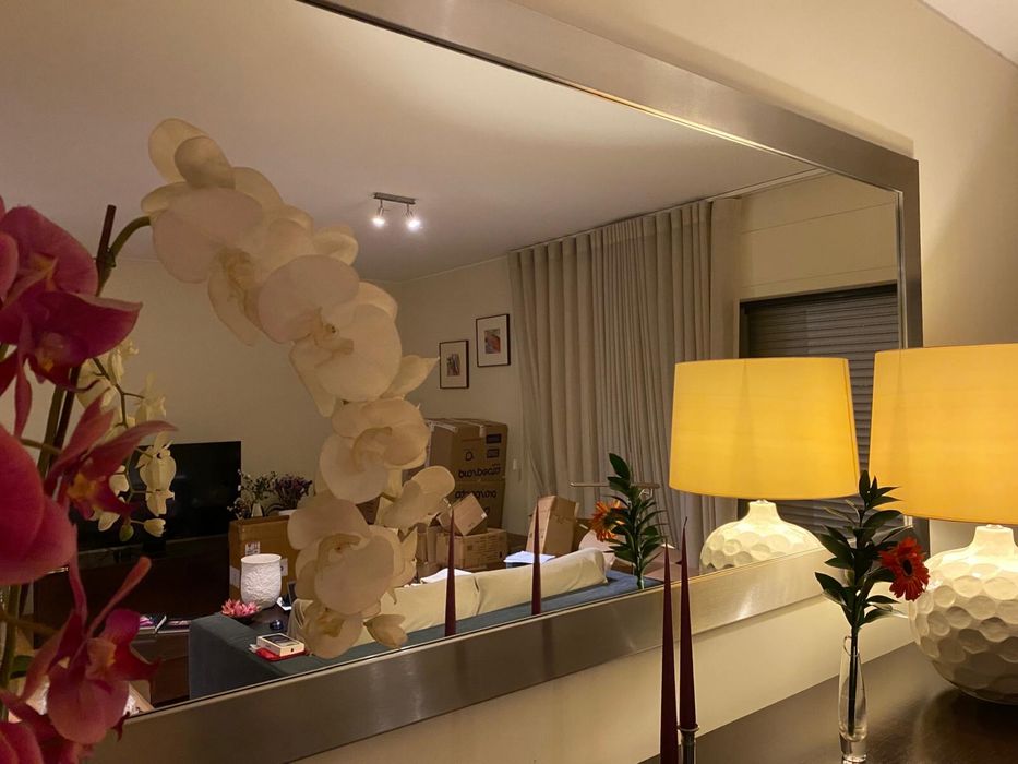 Espelho grande moderno Interdesign