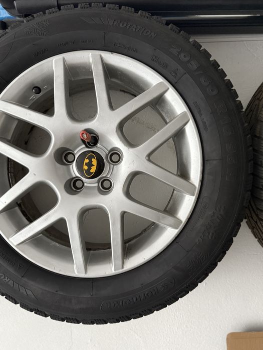 Диски з шинами r16