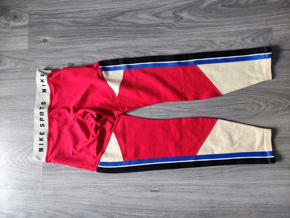 Жіночі легінси Nike Sportswear