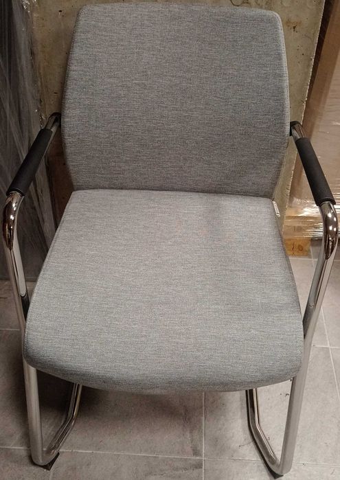 B-Group krzesło konferencyjne