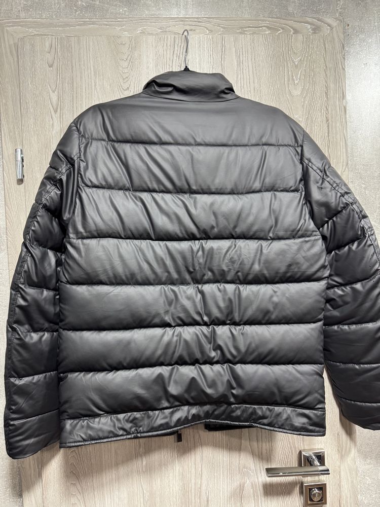 Зимова Куртка Armani