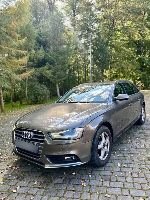 Audi A4 Avant Zadbana Audi A4B8 Kombi!