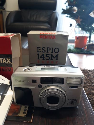 Máquina fotográfica Pentax Espio 145M Super