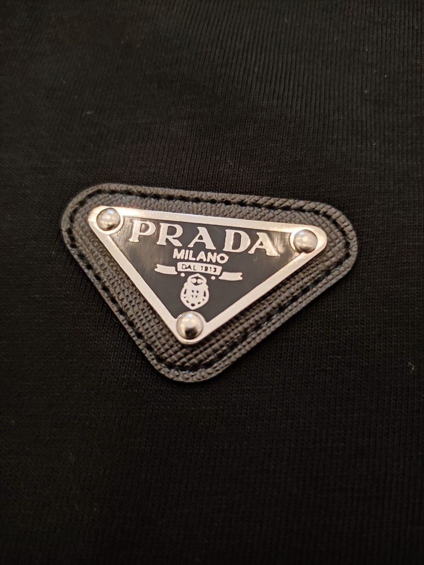 PRADA męski longsleeve rozmiar XXL