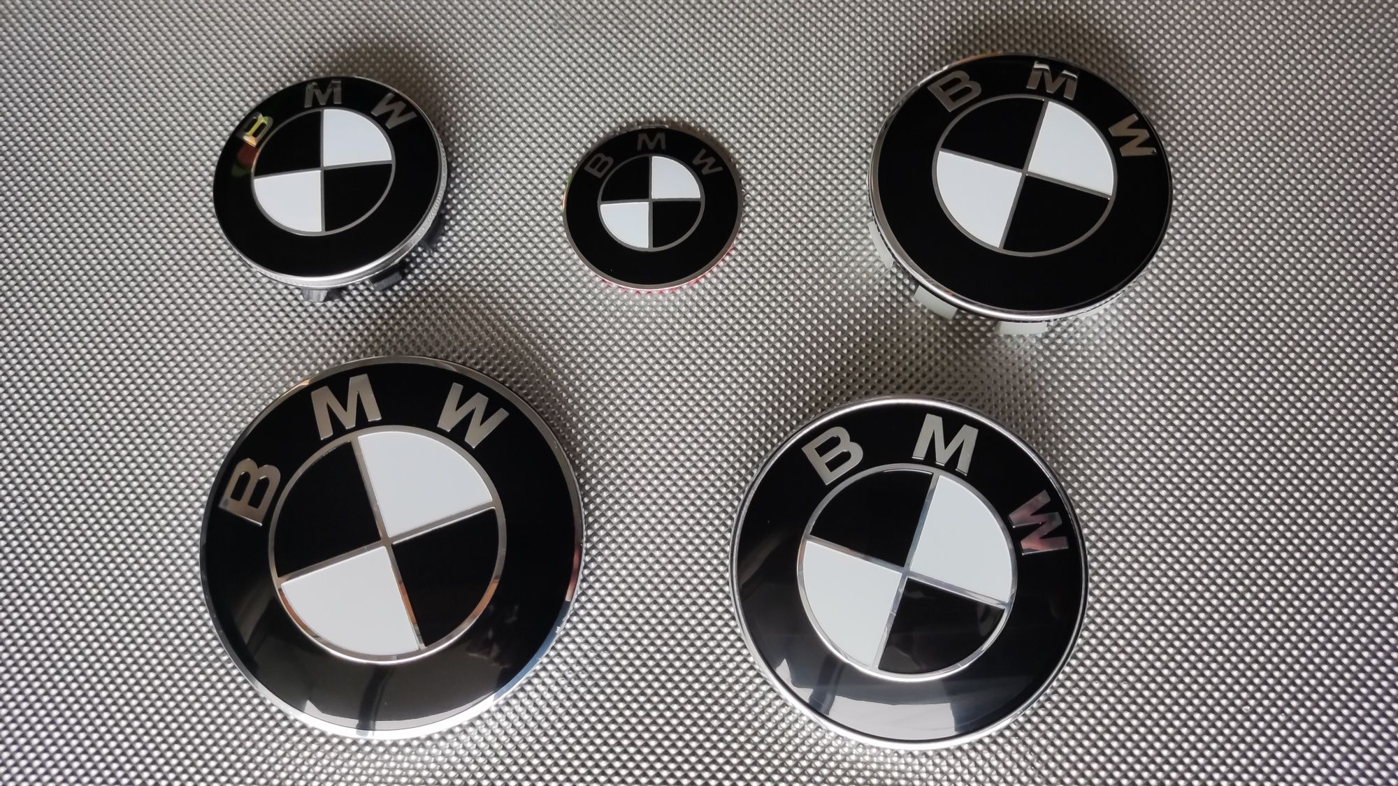 Emblemas BMW Pretos 82/78/74/68/56/45mm