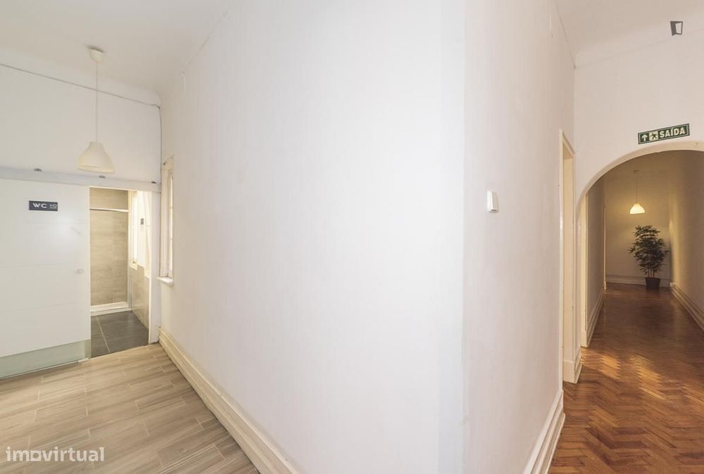 Quarto - localizado em Lapa Lisbon