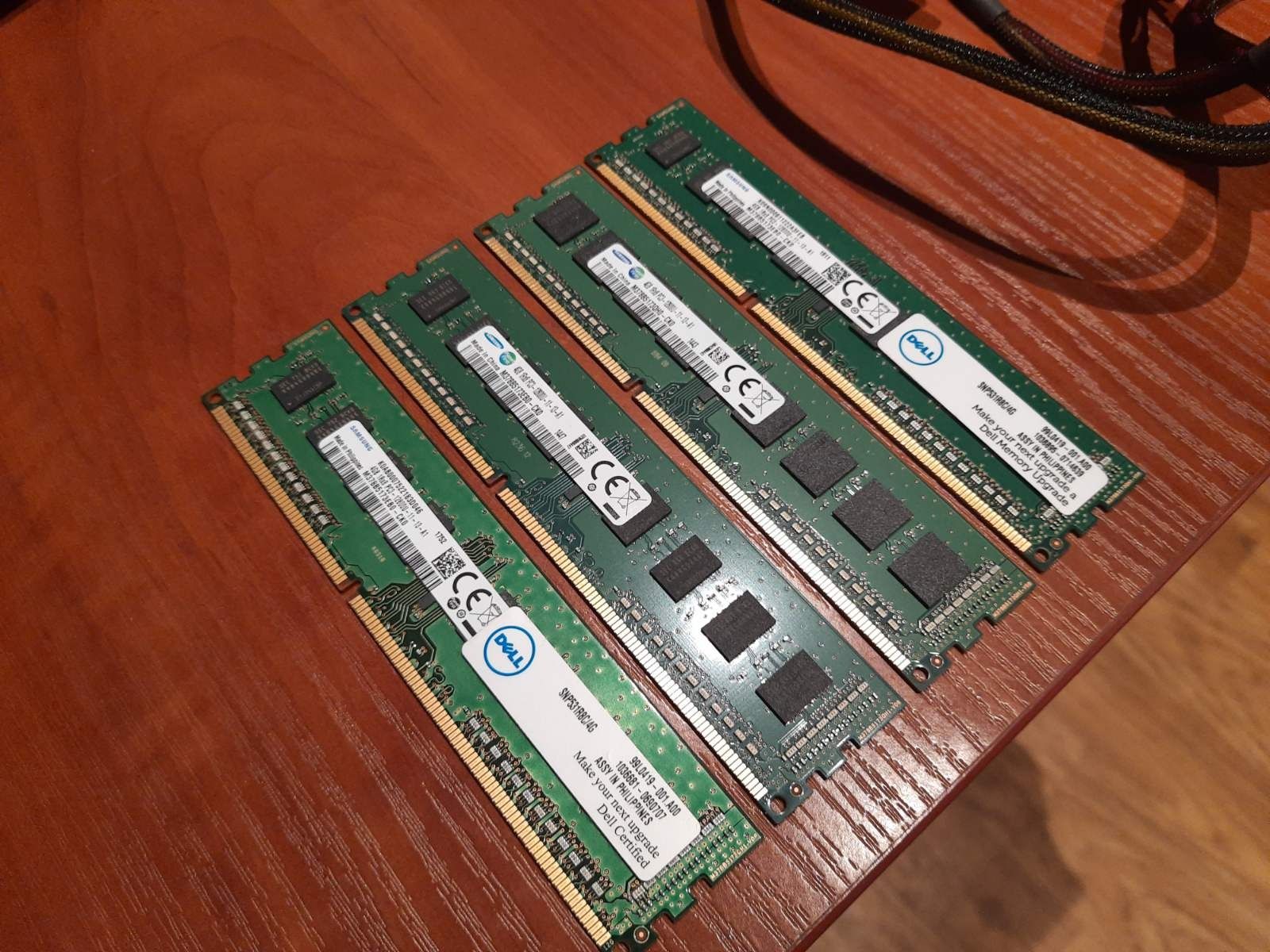 Оперативна пам'ять SAMSUNG DDR3 1333 16Gb (4*4Gb)