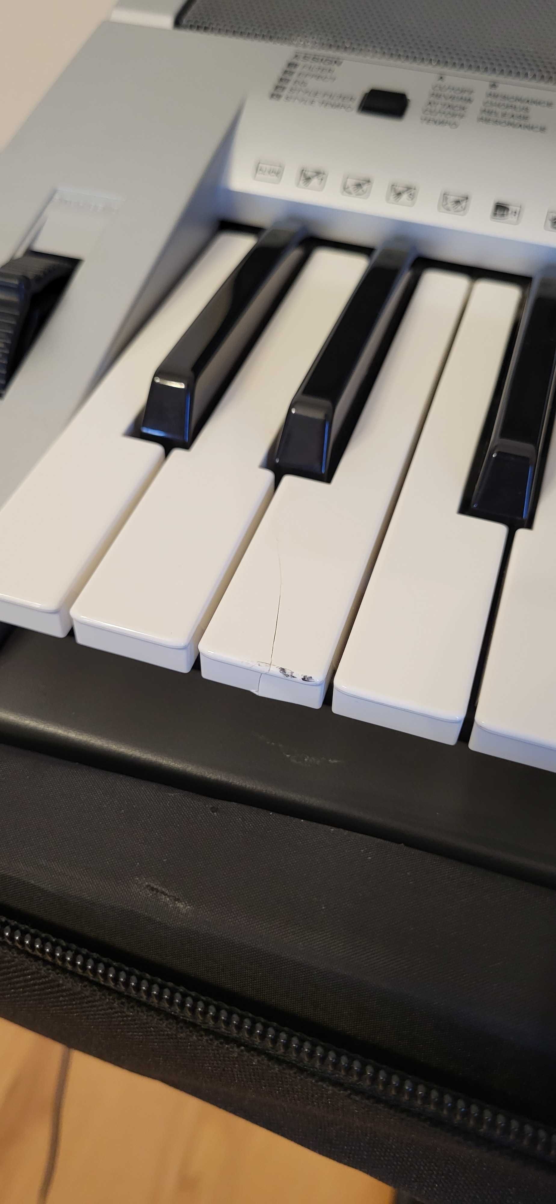 Keyboard Yamaha PSR E403 + pokrowiec + statyw