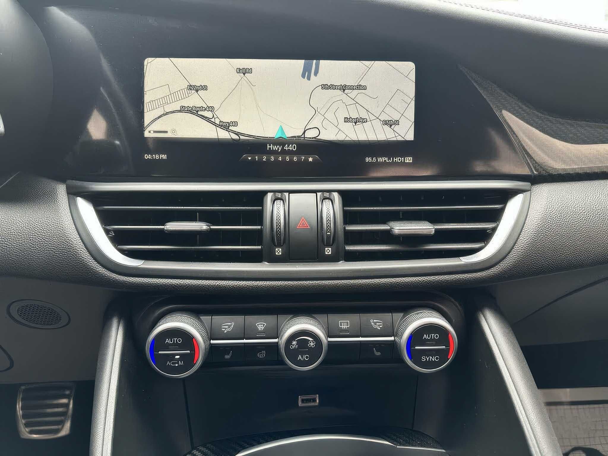 2019 Alfa Romeo Giulia Quadrifoglio