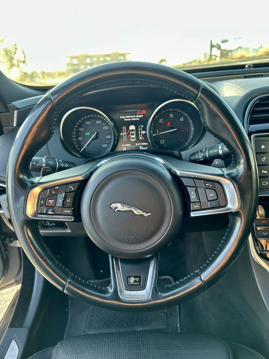 JAGUAR XE R Sport Automatico