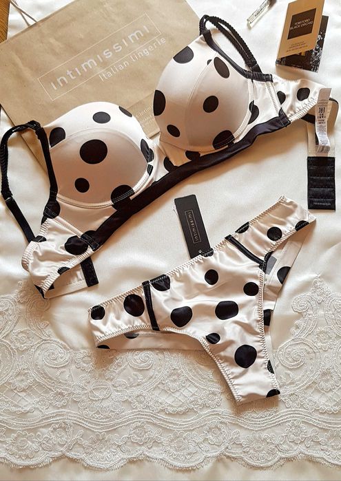 SALE !  80B Звабливий комплект INTIMISSIMI