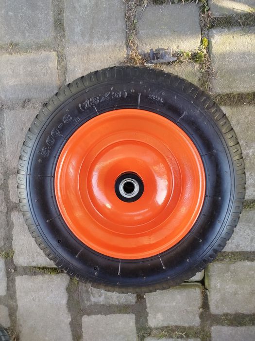 Колесо до тачки 3.00-8.Отвір 16мм