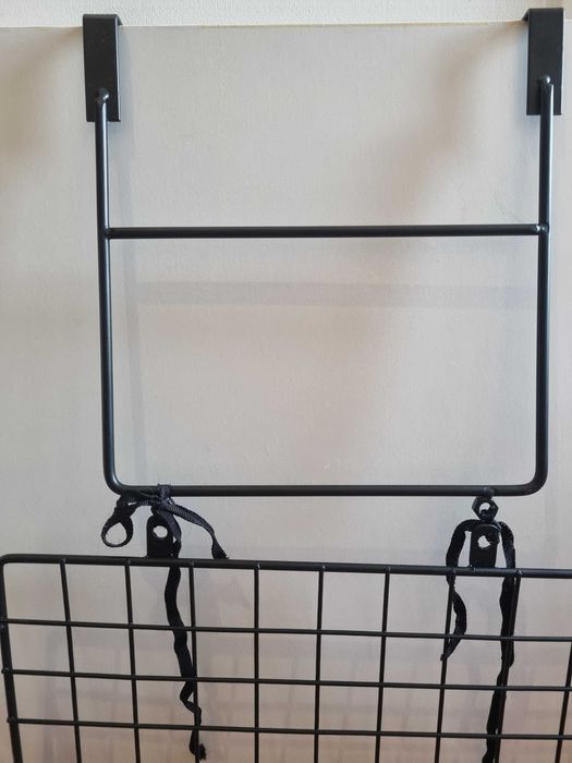 Корзина на дверь шкафчика черная сетка органайзер