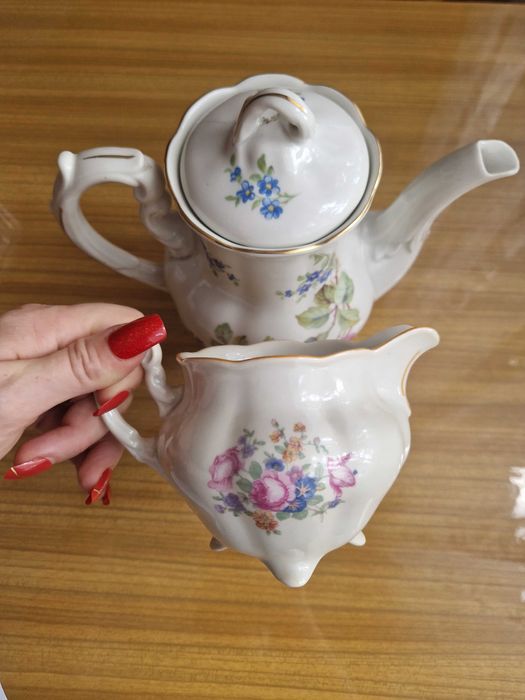 Porcelana Koenigszelt - Dzbanek, mlecznik, cukiernica