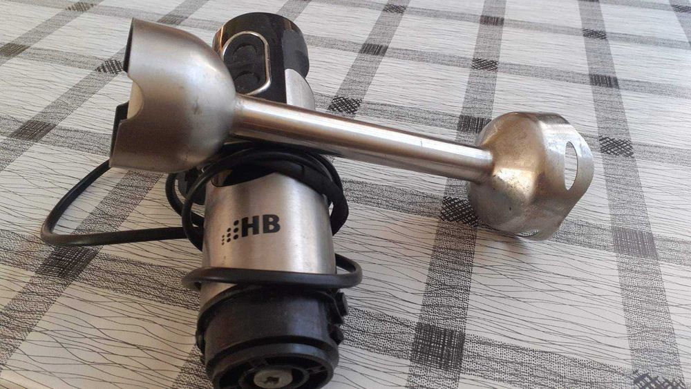 Блендер HB HB0701S 700 W Робочий