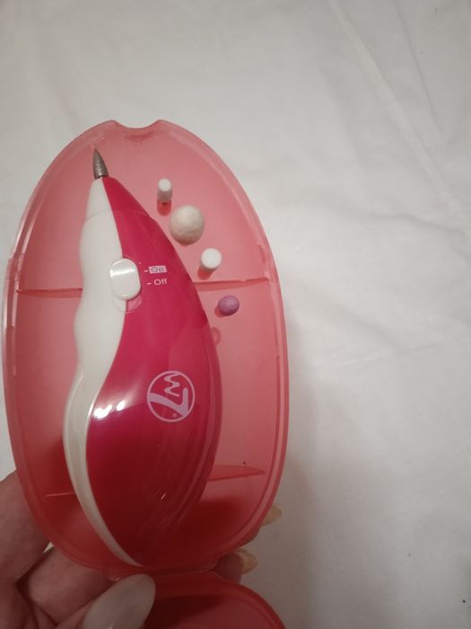 Дорожный маникюрный набор, фрезер