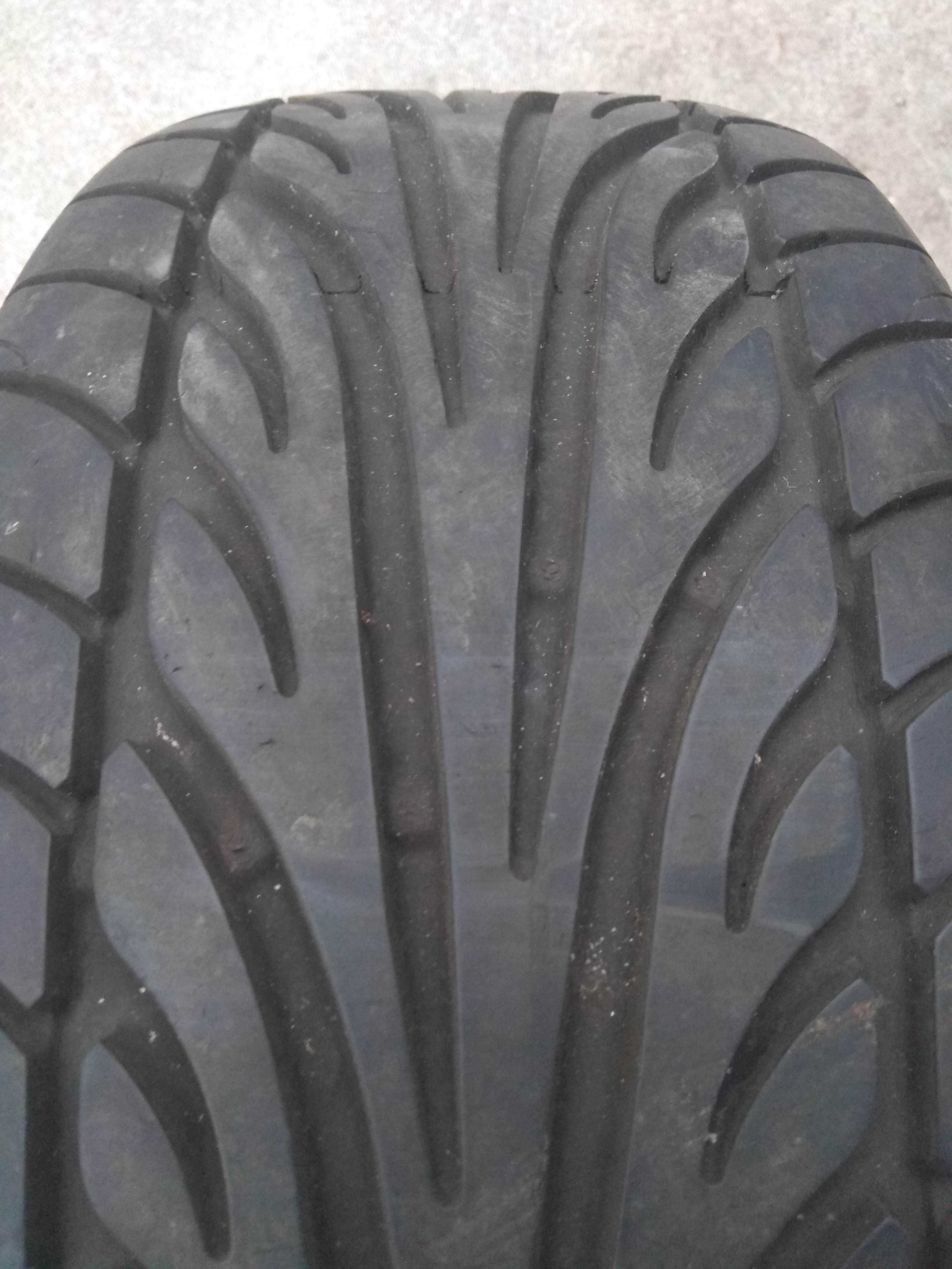 Pneus Dunlop 205/55 R16