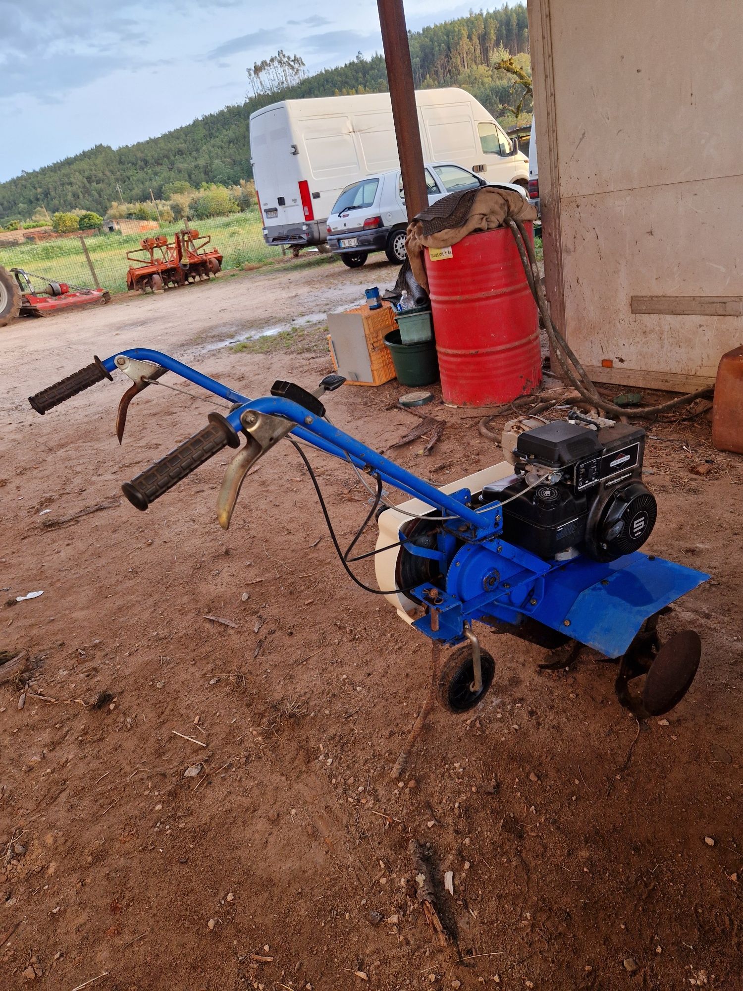 Motocultivador Tiller