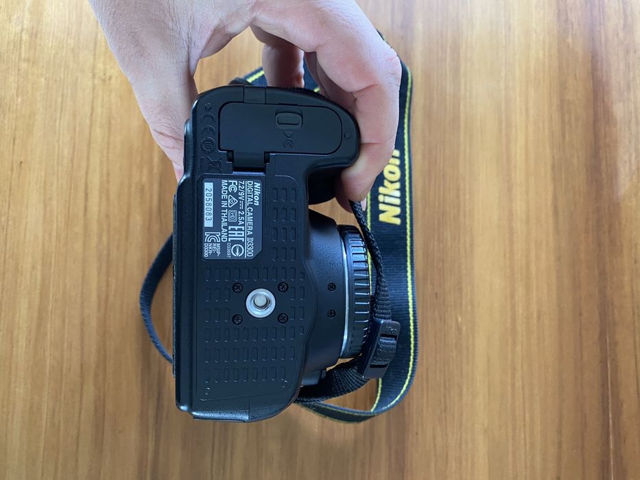 Máquina Fotográfica Reflex Nikon D3300 Corpo apenas