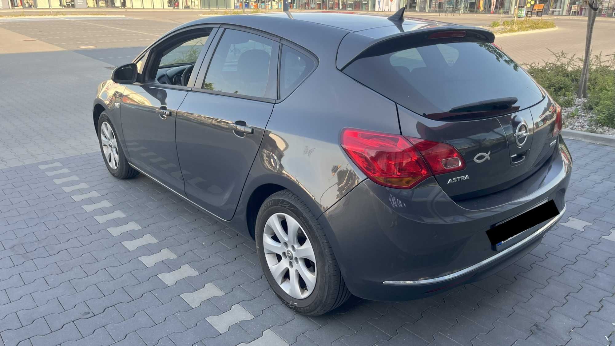 Opel Astra J Cosmo 2015r 1.4 turbo benzyna, 140km, Przebieg 114000km,