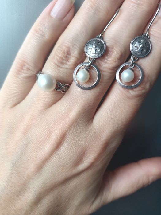 Серебряный набор с натуральным жемчугом