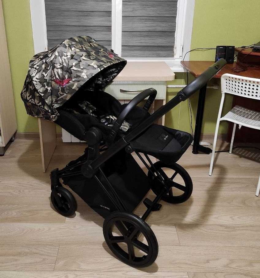 Коляска Cybex Priam Platinum Butterfly