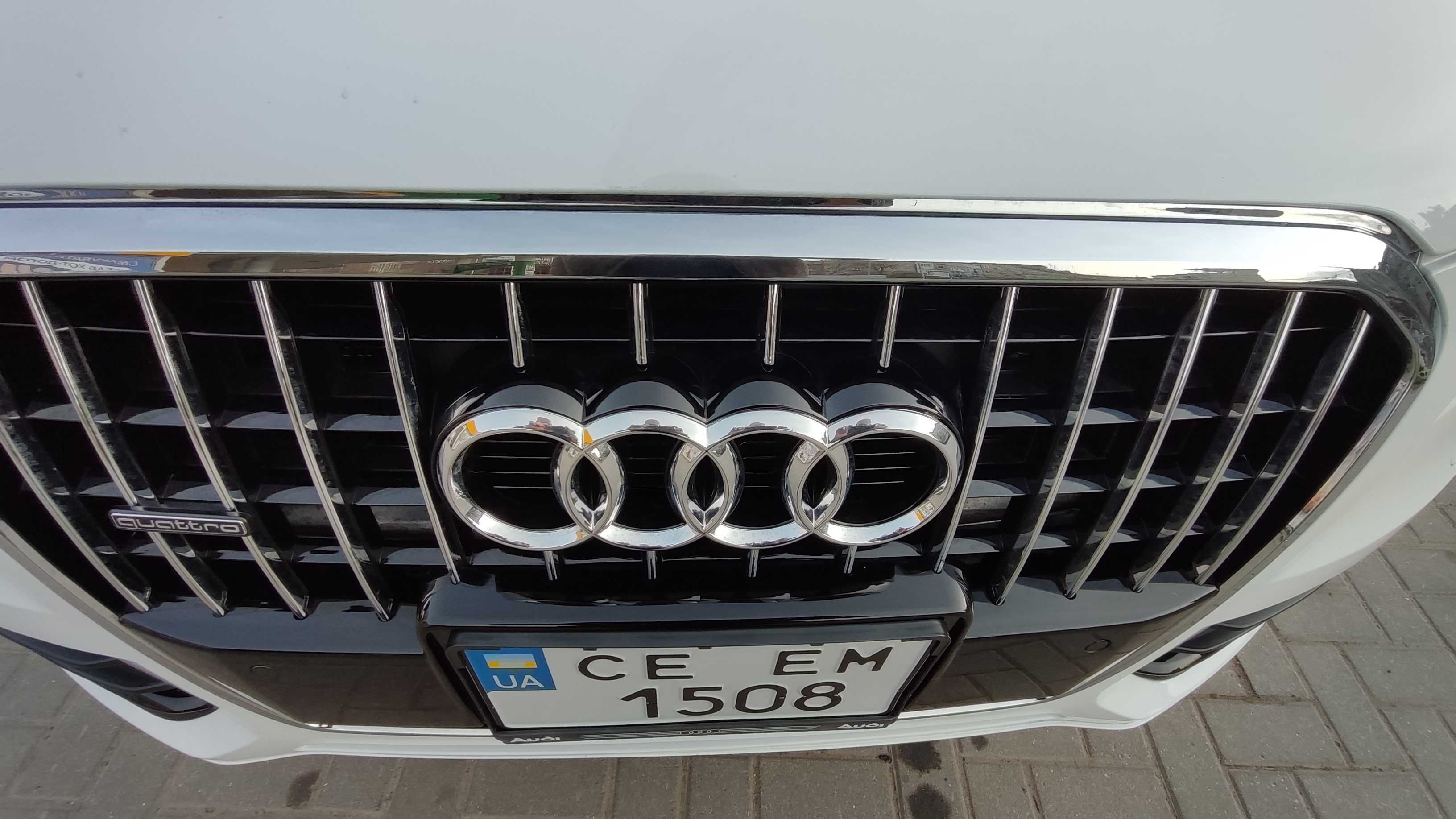 AUDI Q5 Premium plus