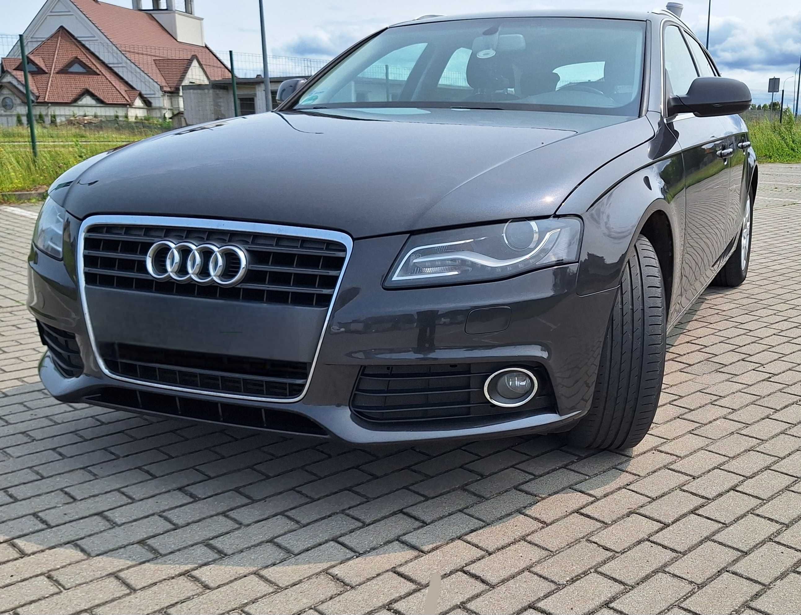 Sprzedam Audi a4 b8 2.0 143KM (178) 2010 rok 248000 przebiegu.