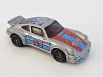 Porsche 934 hot wheels skala 1/64.