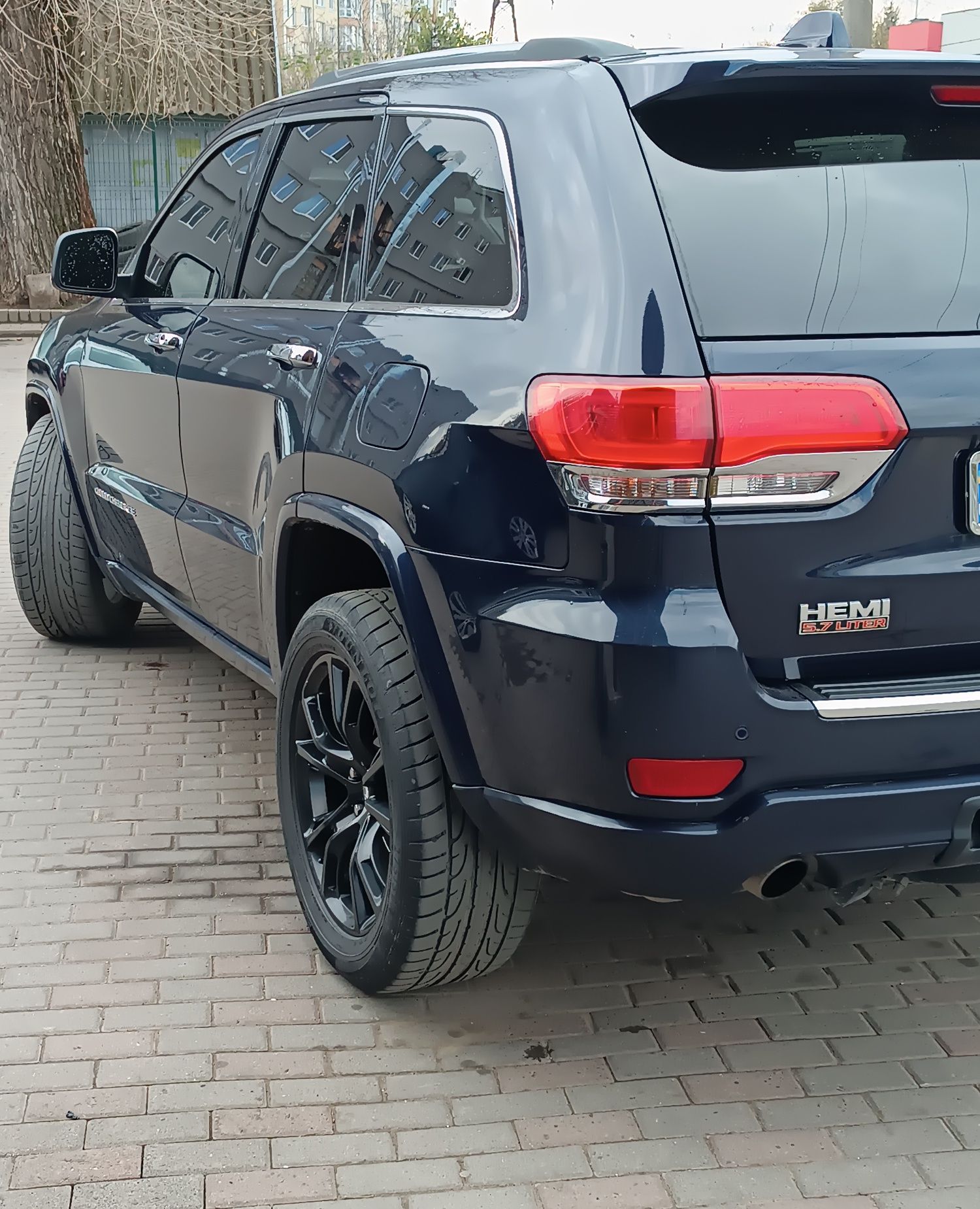 Jeep grand Cherokee wk2 5.7hemi