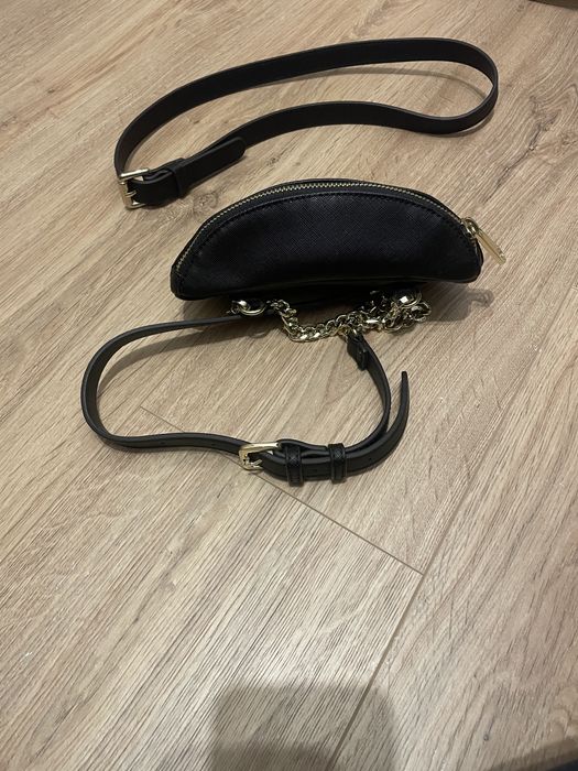 Nerka saszetka Guess