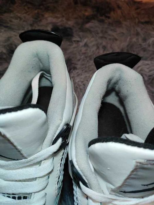 Jordan_4_Retro_Military_Black R.44