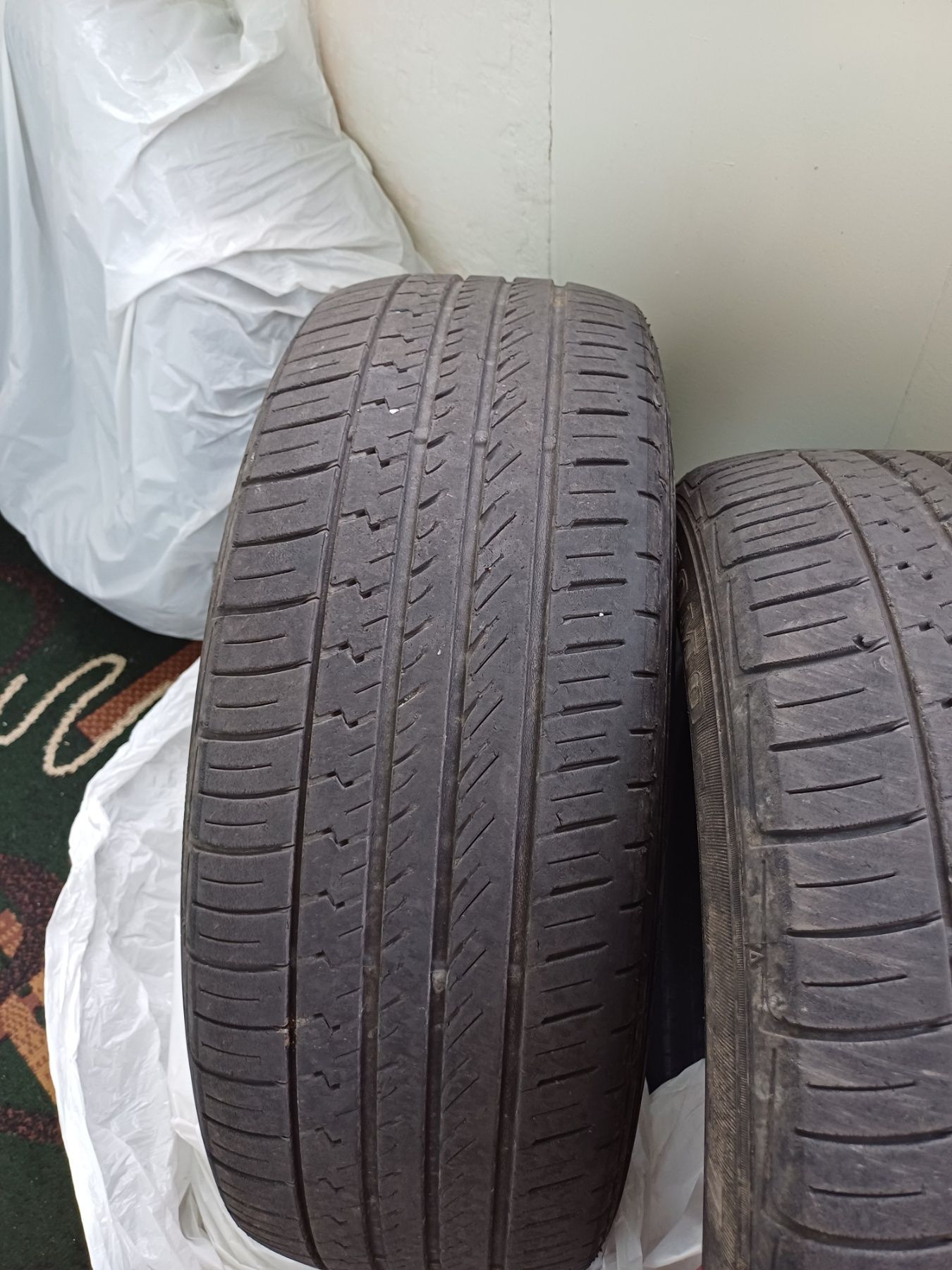 Продам летние шины 225/60R17