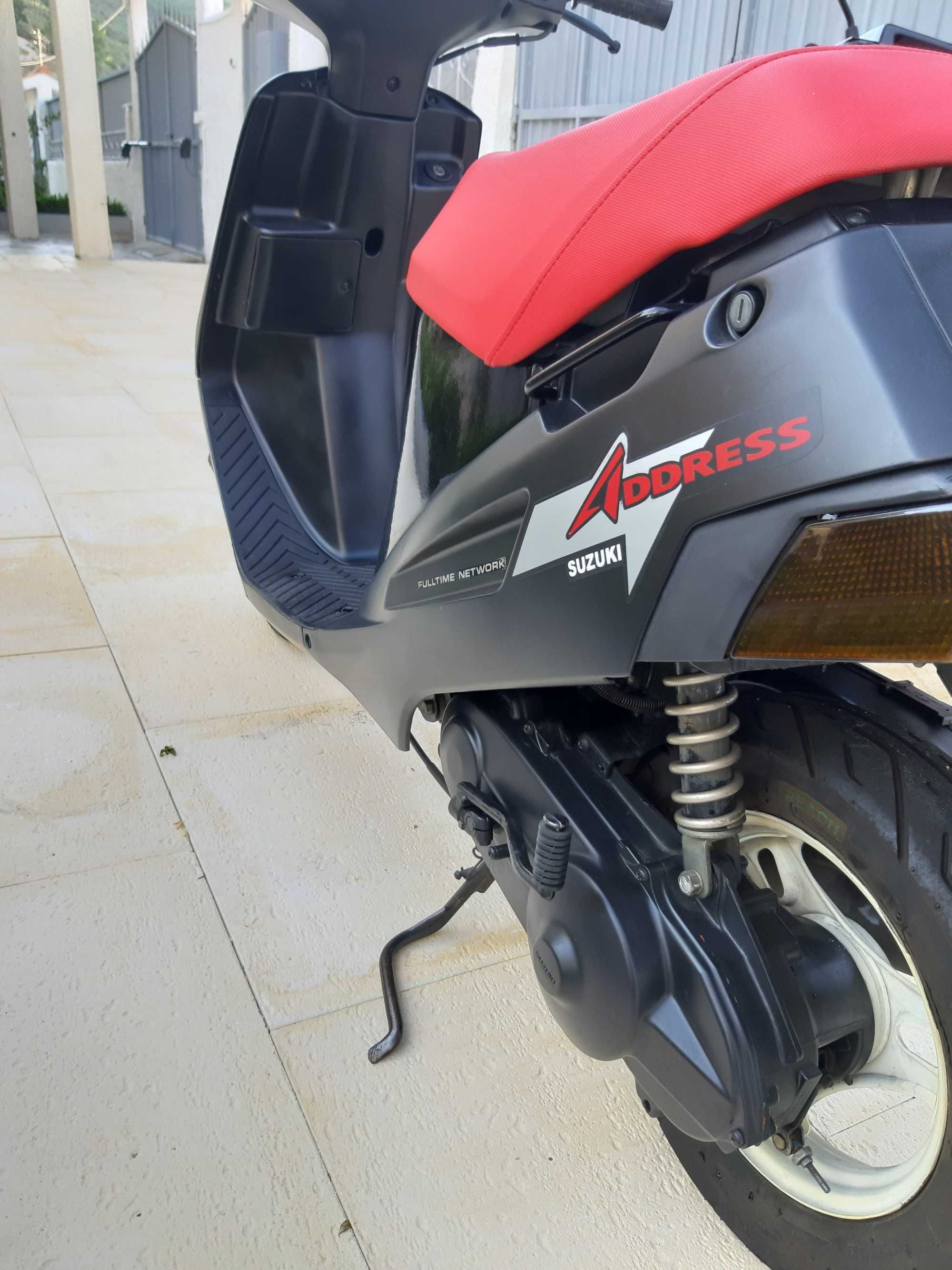Vendo duas Scooter Suzuki Adress 50cc