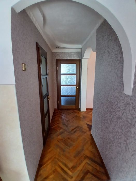 Продається 2х квартира, Новомиколаївка!