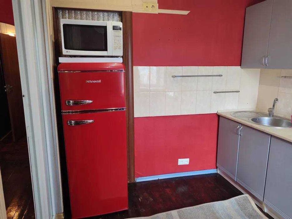 Здам ПРОСТОРУ 1-к квартиру Фрунзенський Беляєва Ломовський