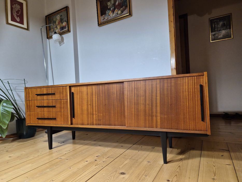 Komoda/sideboard Violetta po renowacji,z lat 60-tych! PRL VINTAGE