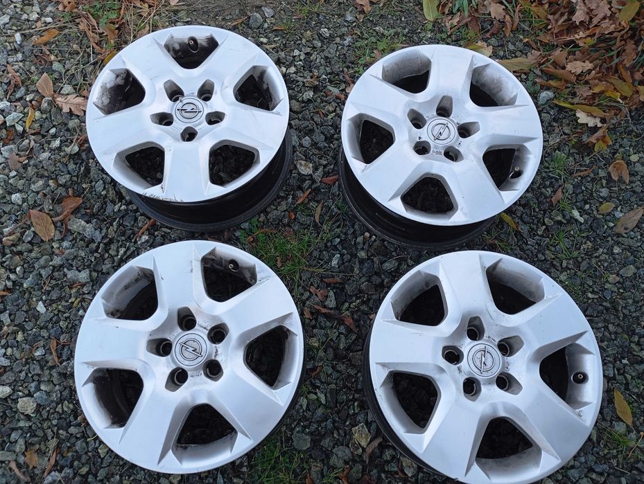 Felgi stalowe 16 5x110 + kołpaki Opel GM – Astra H komplet 4 szt.