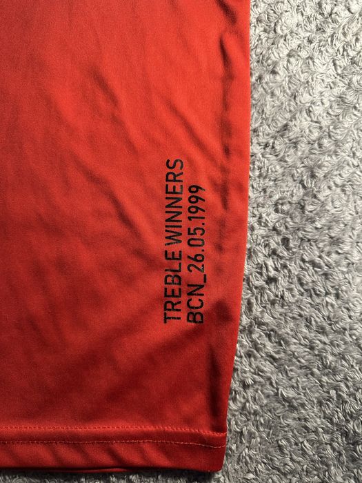 “Manchester United 2019/20 Shirt – розмір L, рідкісна!”