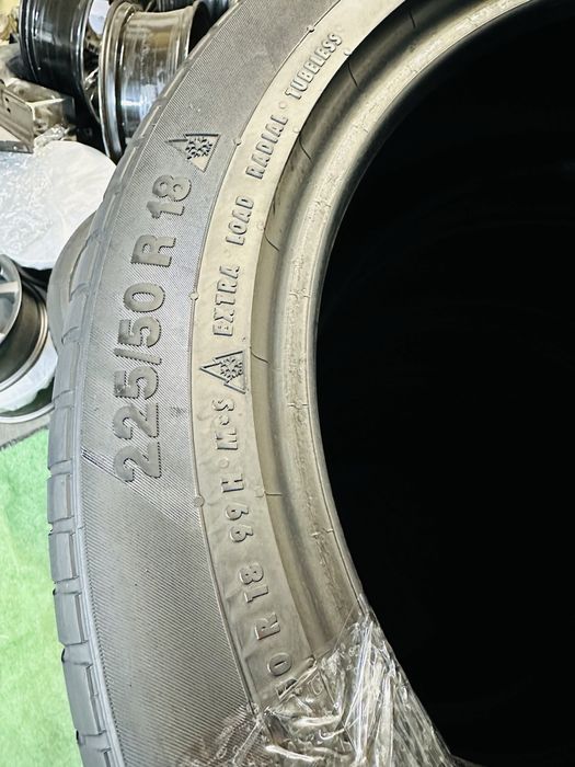 Шини зимові 225/50 R18 (99H) Continental ContiWinterContact TS830