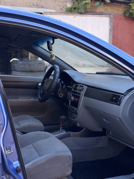 Chevrolet Lacetti CDX 2005 1.8 АКПП ГБО-4