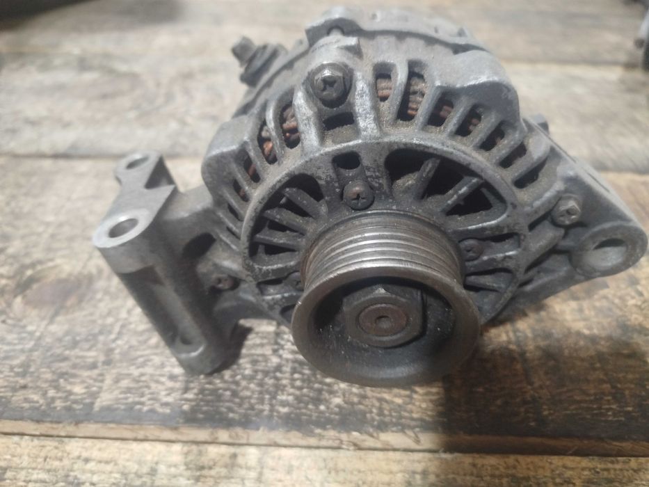 Генератор Ford Courier Puma Focus Fiesta 1.3 1.4 1.6 98MF10300CA