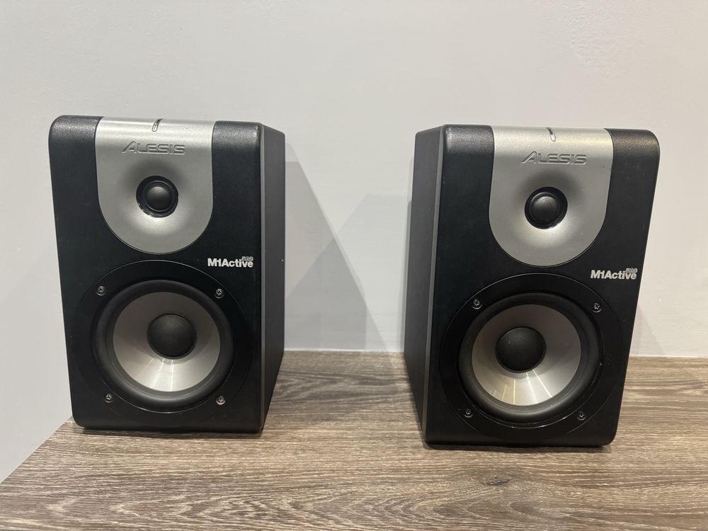 Monitory Studyjne Alesis M1 Active 520