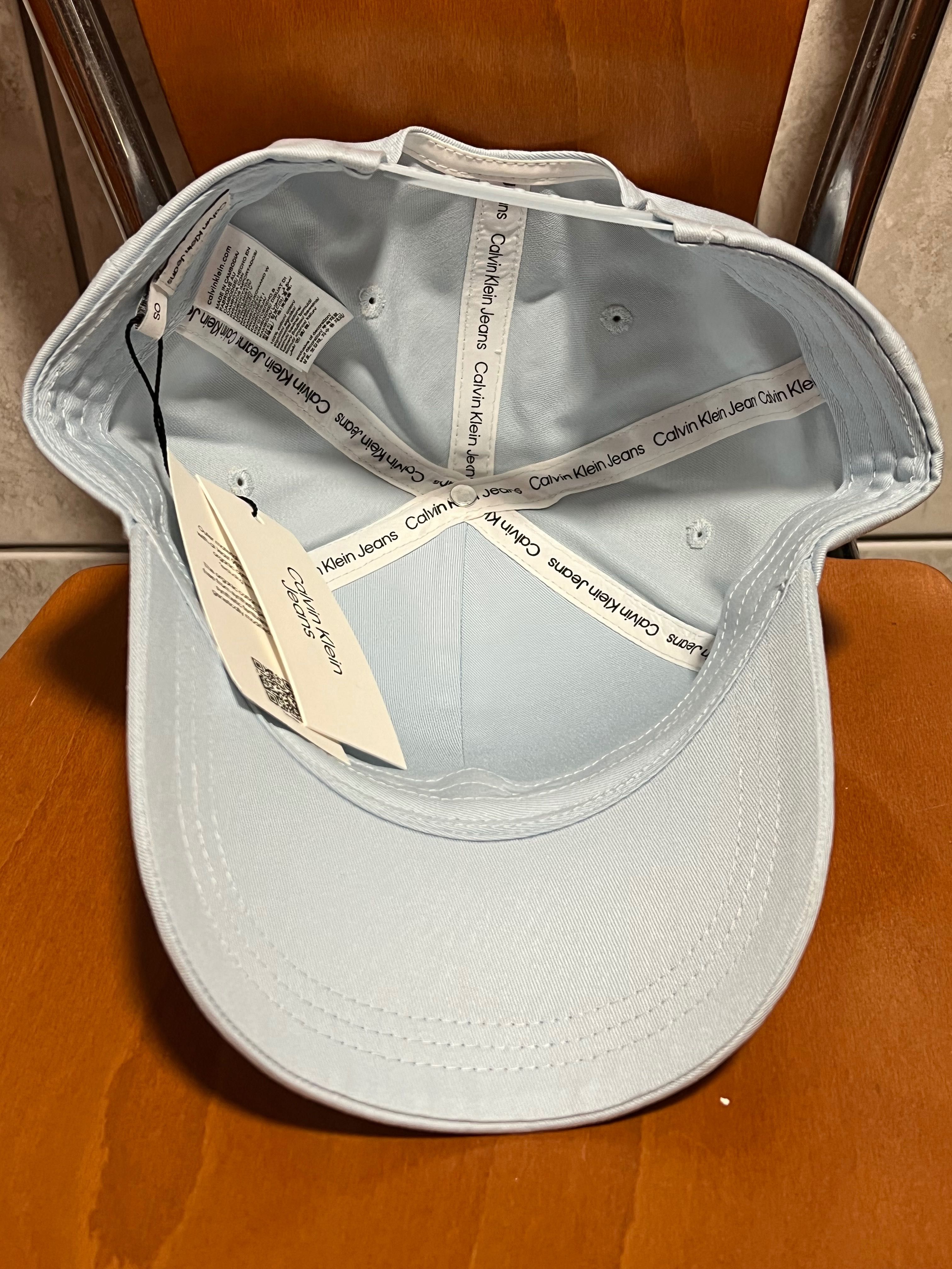 Calvin Klein czapka z daszkiem