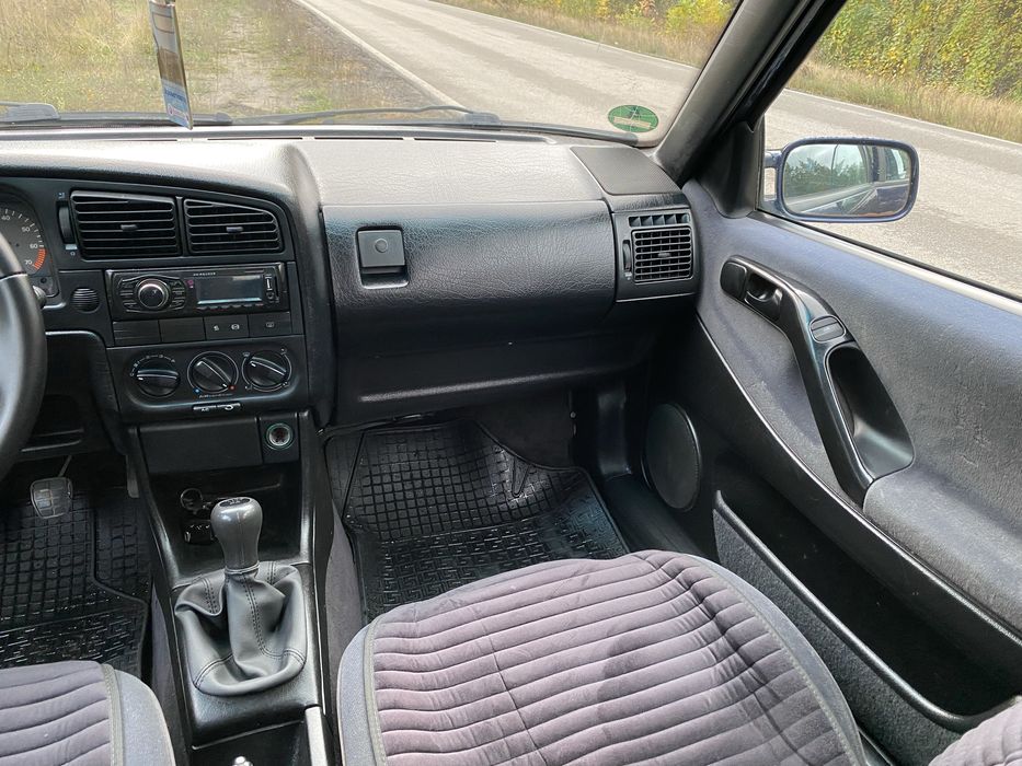 Volkswagen Passat B4 універсал пассат фольксваген
