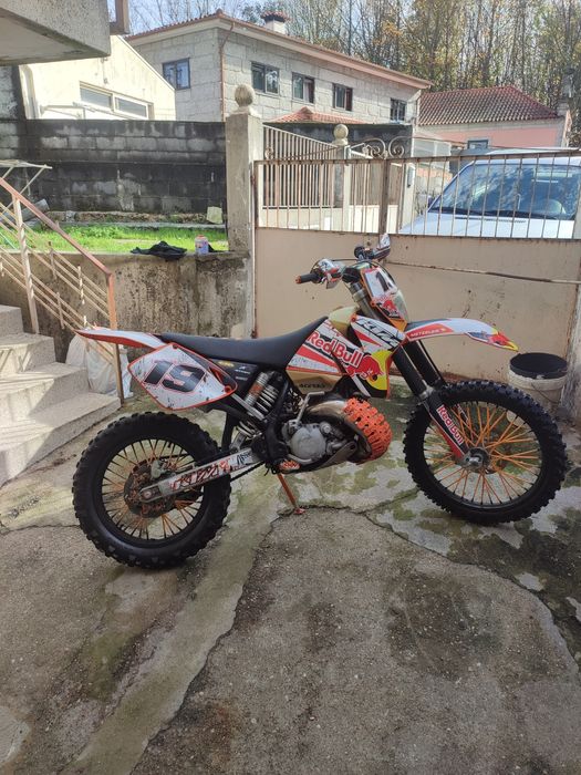 Ktm exc200 MATRÍCULADA