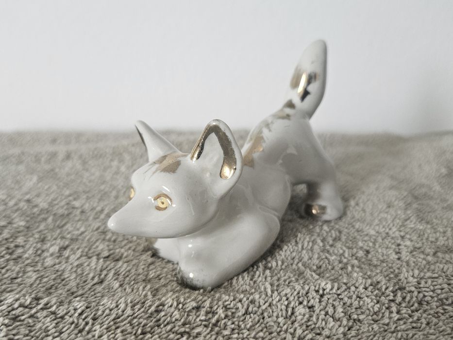 Figurka porcelanowa lisek  lis Połonne  Vintage kolekcjonerski