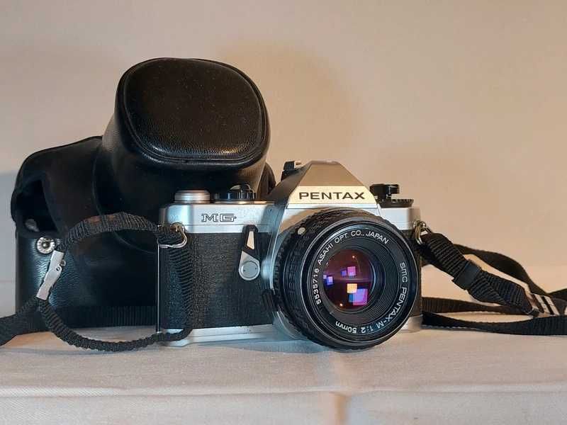 Pentax-M 50mm F2.0 + Pentax MG