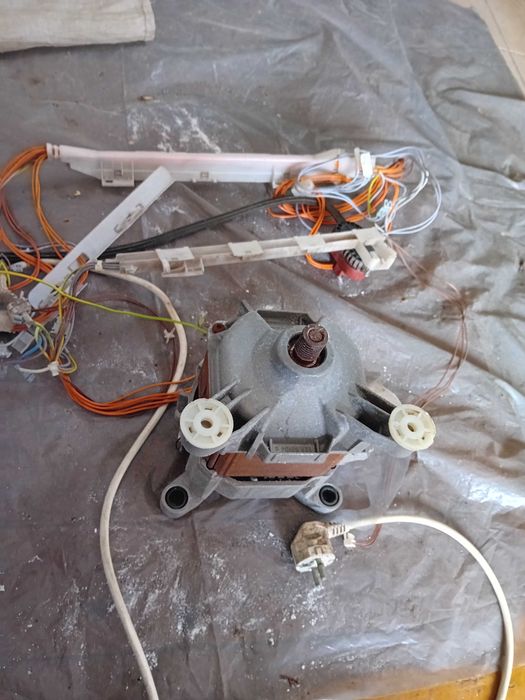 Silnik do pralki Bosch M831