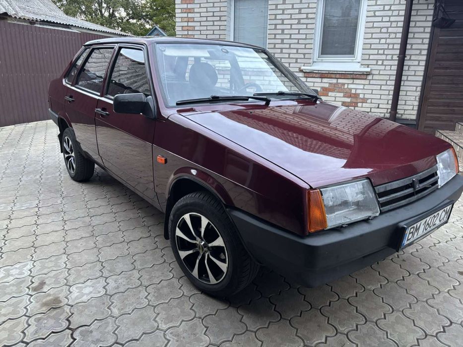 Продам ваз 21099 не бит не крашен идеал